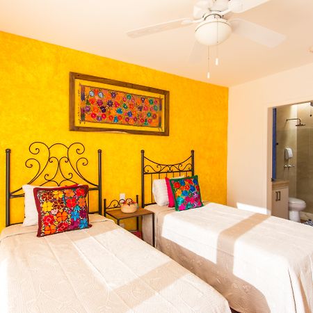 Casa Loteria -Pueblito Sayulita- Colorful, Family And Relax Experience With Private Parking And Pool酒店 外观 照片