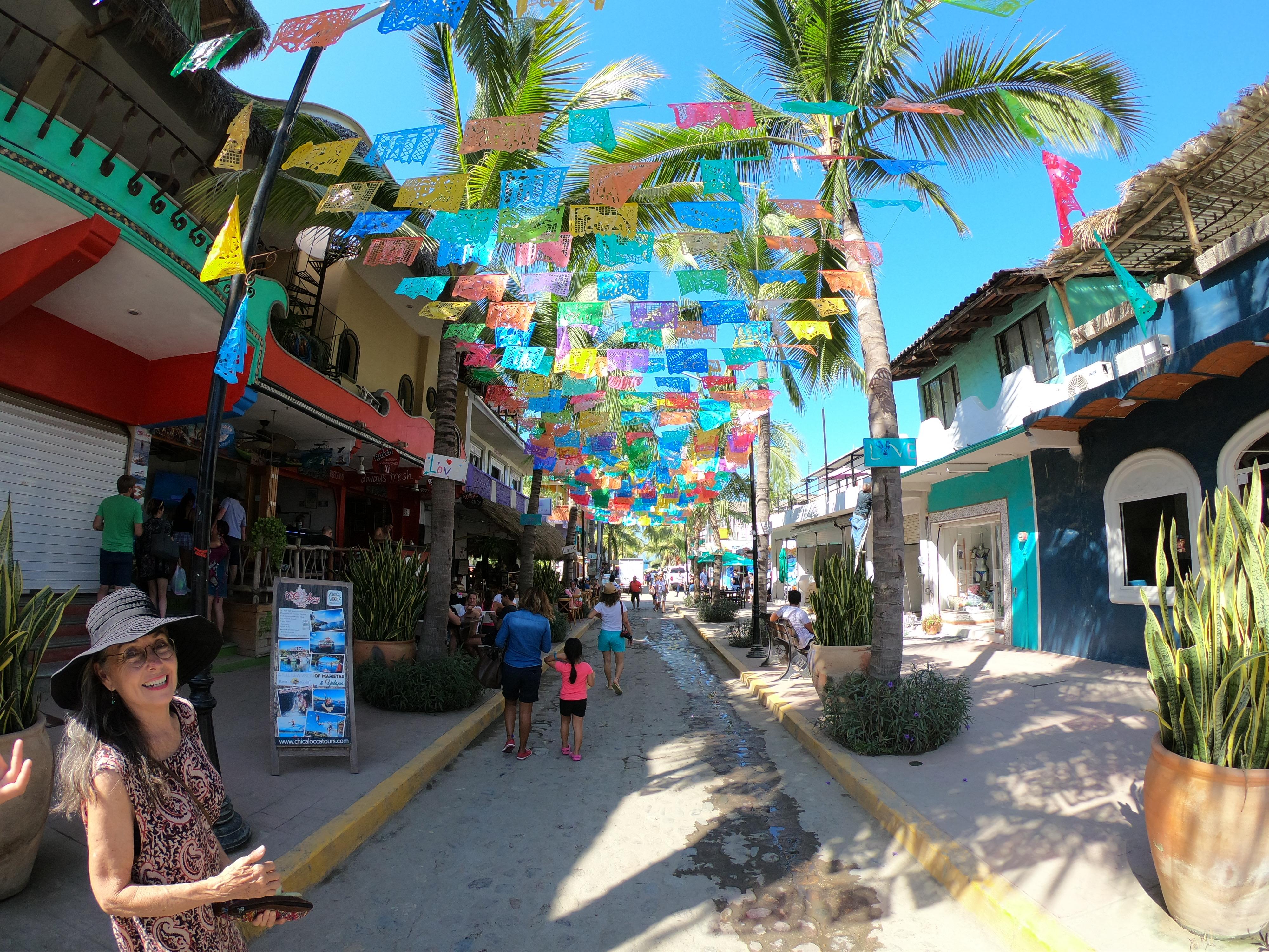 Casa Loteria -Pueblito Sayulita- Colorful, Family And Relax Experience With Private Parking And Pool酒店 外观 照片